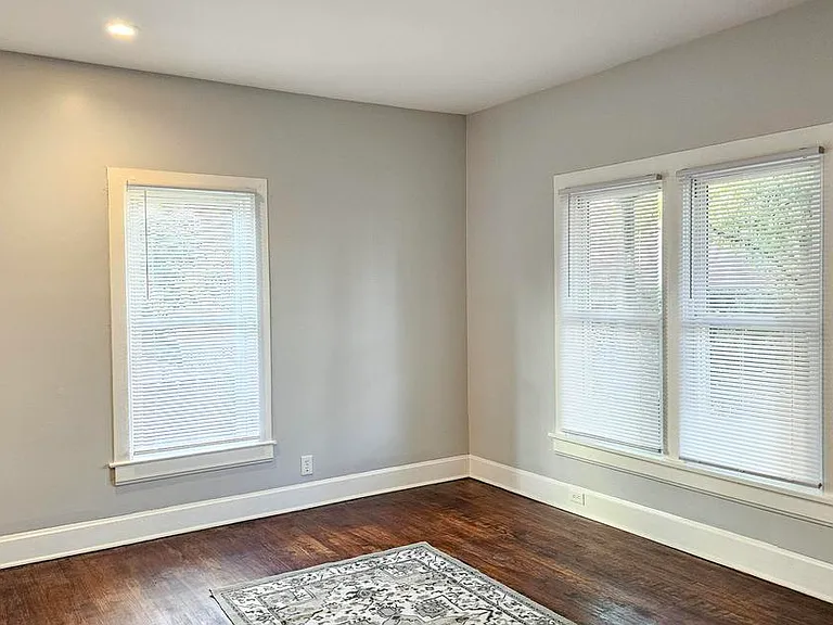 309 Derby St — Photo 3