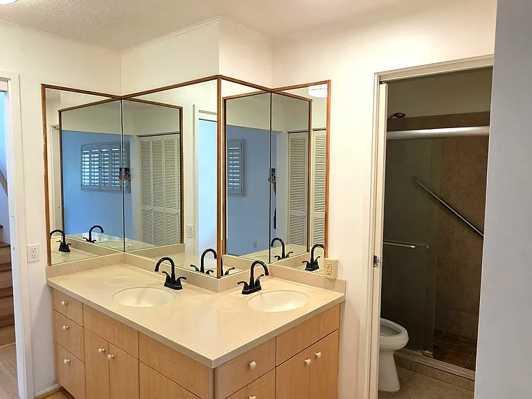 1467 Kiukee Pl #B — Photo 4