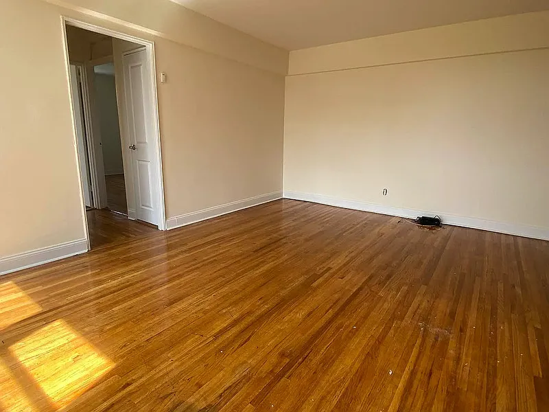 2 bed, 1.0 bath, 850 sqft, $1,850 — Photo 4