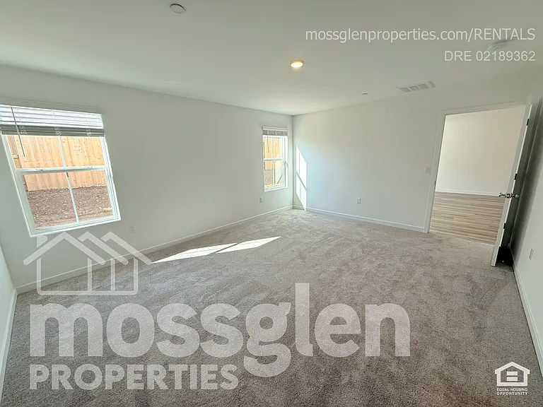 4447 Greenshank Way — Photo 25