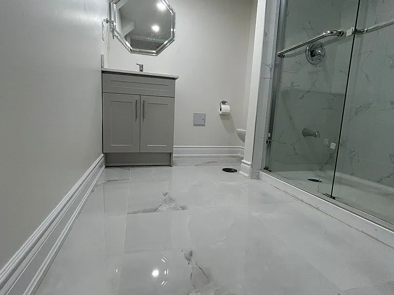 91 Higgins Ave #BASEMENT — Photo 3