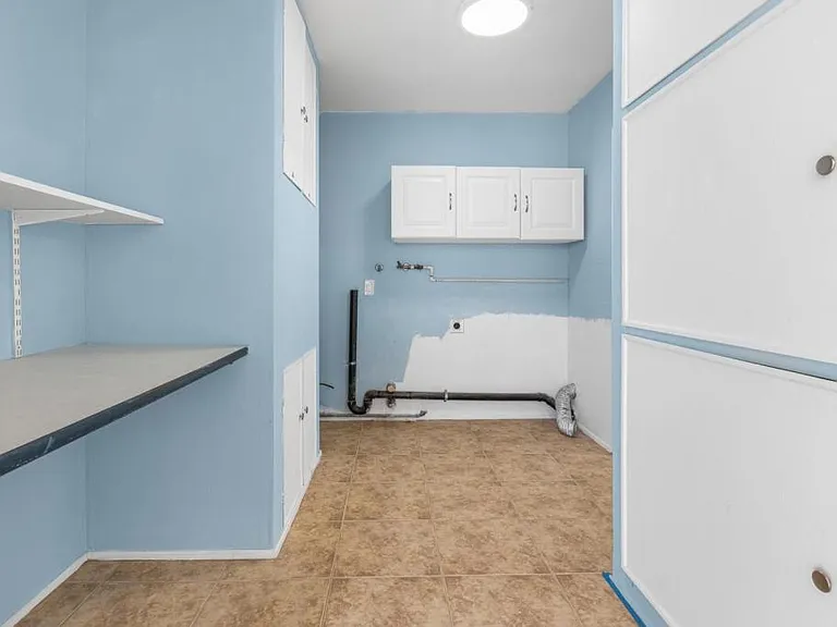 28461 Portsmouth Dr — Photo 27