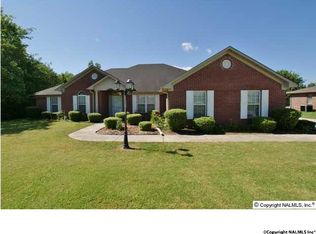 572 Carters Gin Rd, Toney, AL 35773