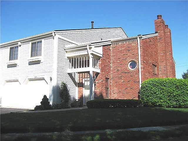1st image of 40 Dominion Dr