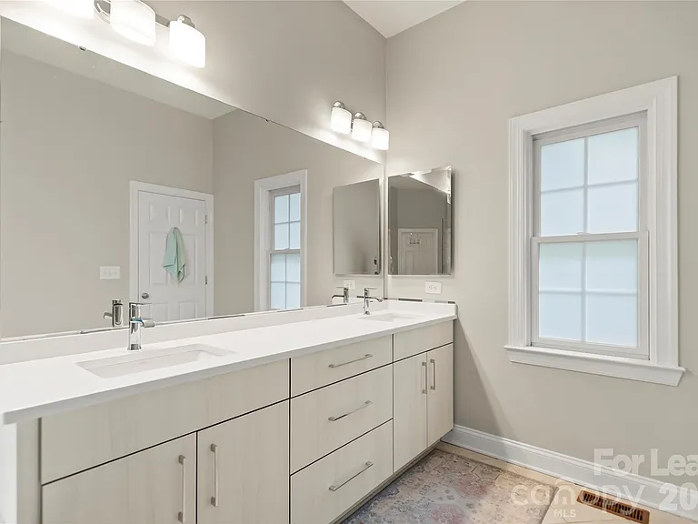 8804 Brentfield Rd — Photo 24