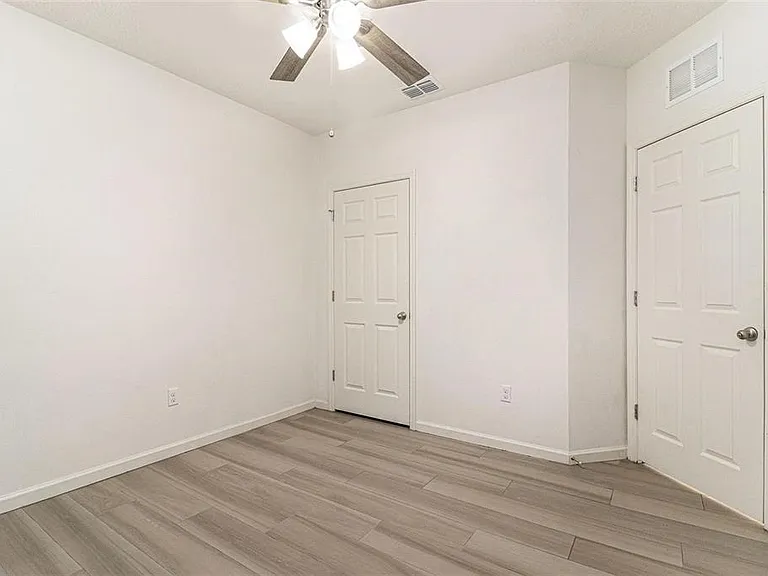 769 Forest Trace Cir — Photo 8