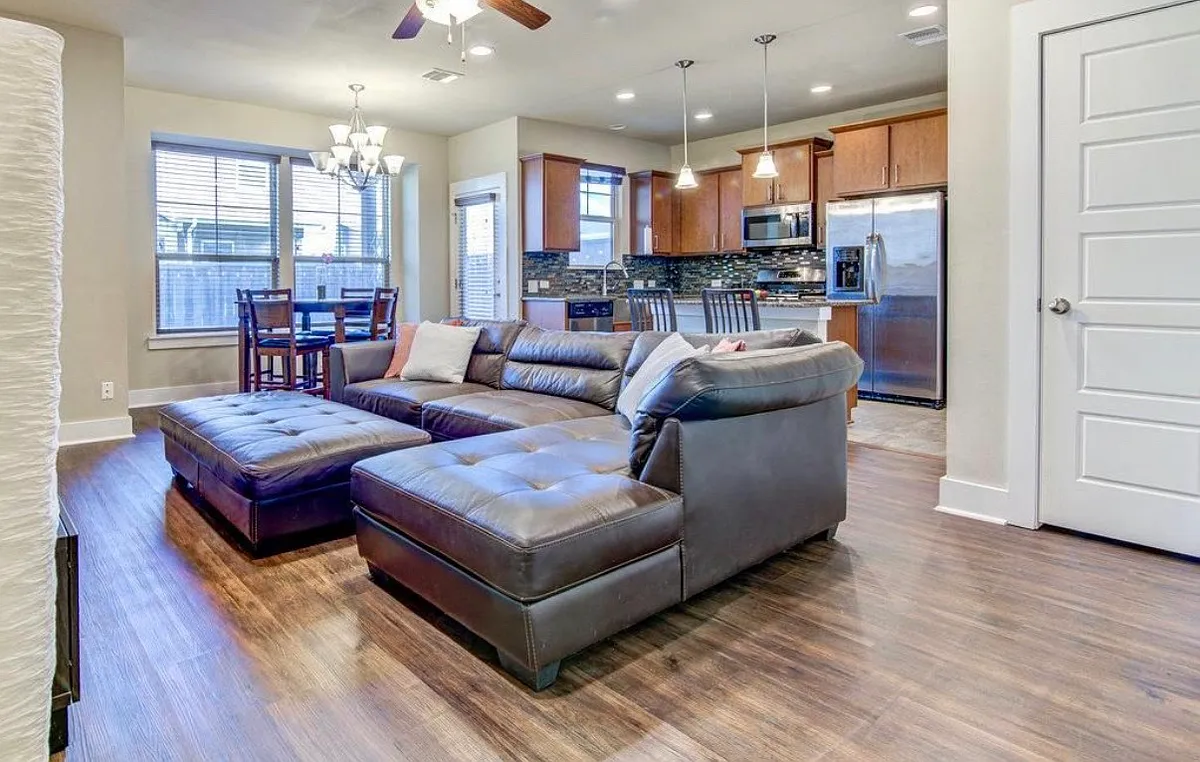 Building Photo - 7508 Easy Wind Dr