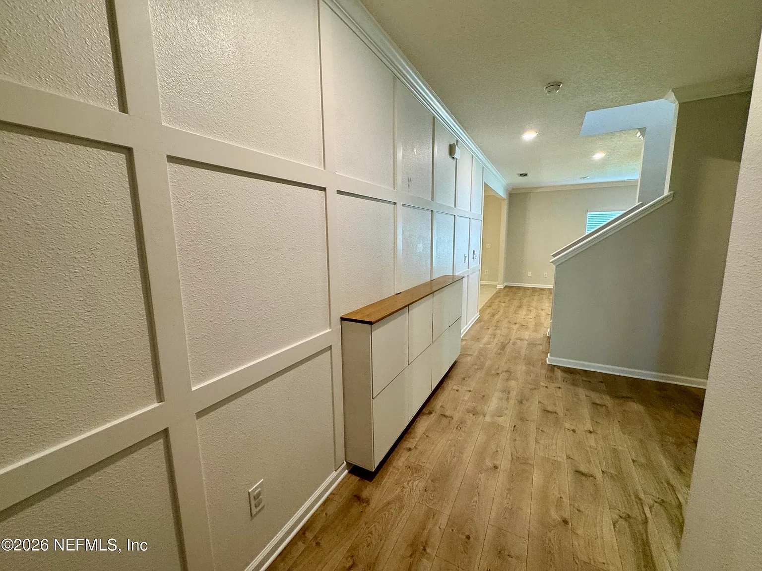 4 bed, 2.5 bath, 2346 sqft, $2,720 — Photo 2