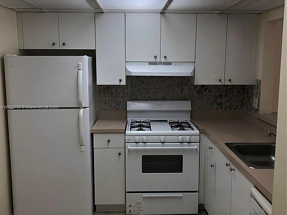 5th image of 18101 NW 68th Ave APT E207