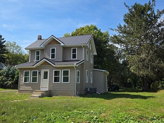 2nd image of 743 Bell Manor Rd
