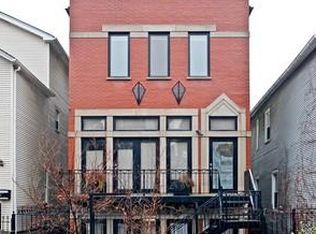 1836 W Iowa St, Chicago, IL 60622