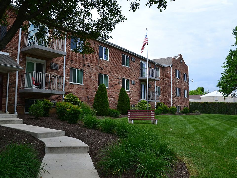 1118 Lafayette Ave 1 br / 1.0 ba, 1300, Prospect Park, PA 19076 Zillow