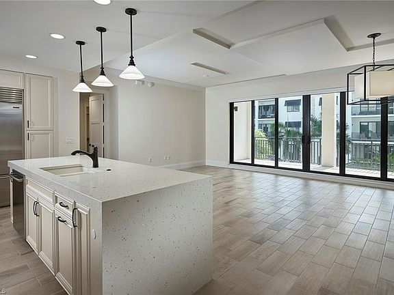 3rd image of 1035 3rd Ave S #317