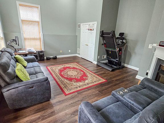 3rd image of 4212 Timber Meadow Dr