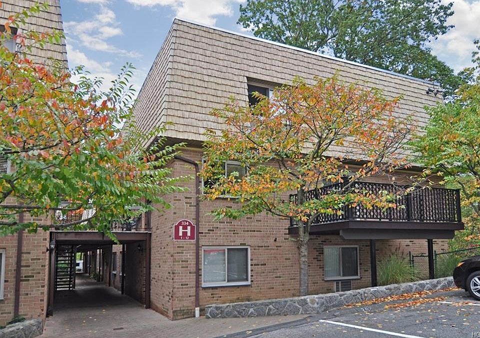 1st image of 334 Central Park Ave APT H4