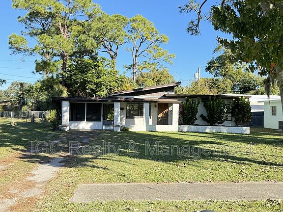 3rd image of 236 Seminole Ave