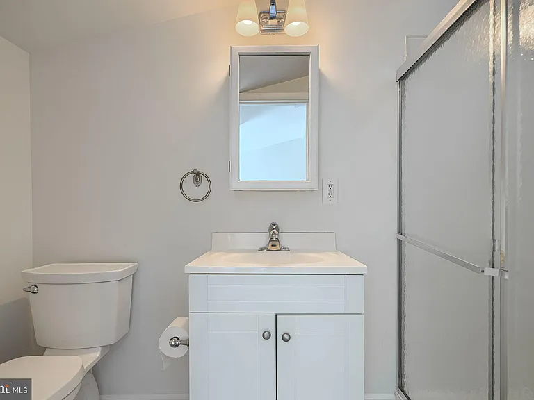 1026 Patapsco St — Photo 21