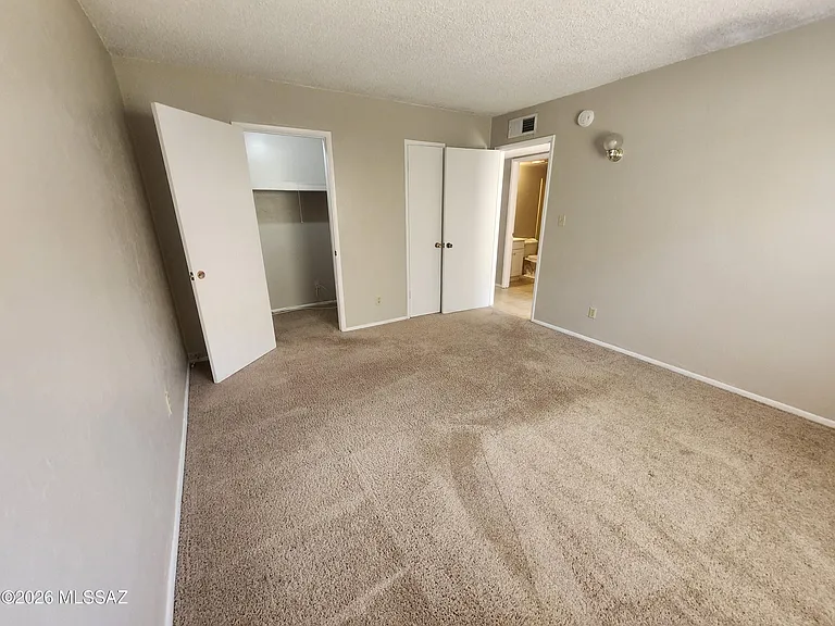 810 S Kolb Rd #3 — Photo 13