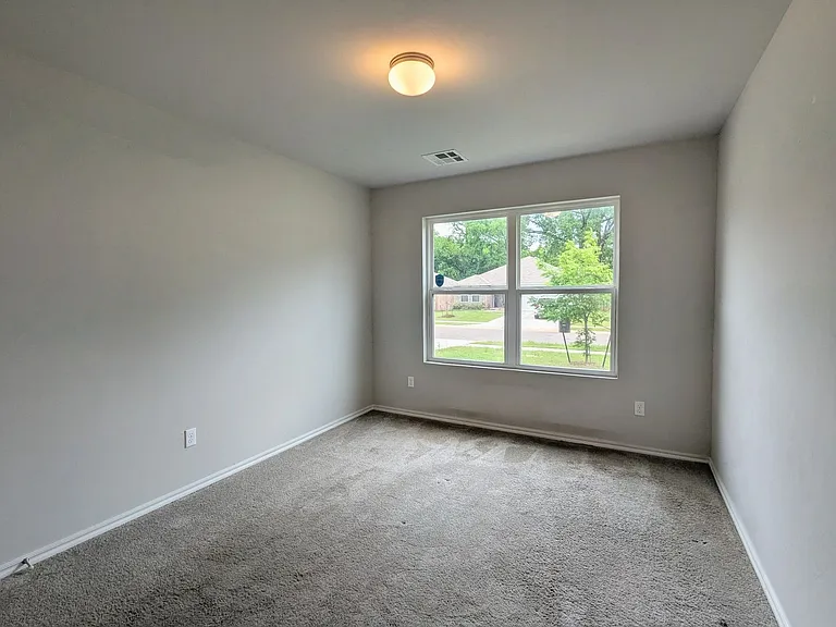 834 Highgarden Cir — Photo 14