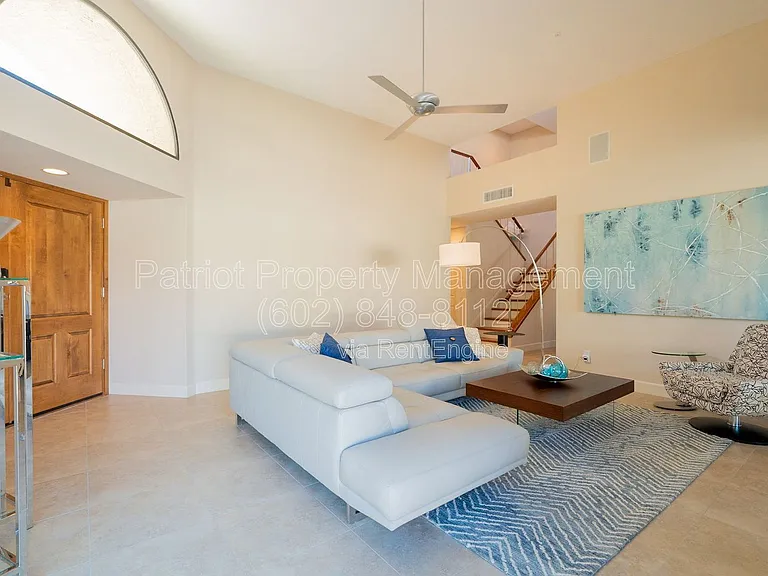 10640 E Vogel Ave — Photo 7