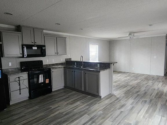 5th image of 746 N Main St Lot 61