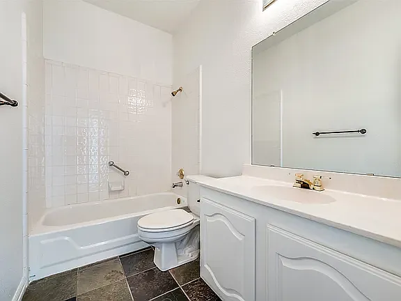 3888 Weller Run Ct — Photo 18