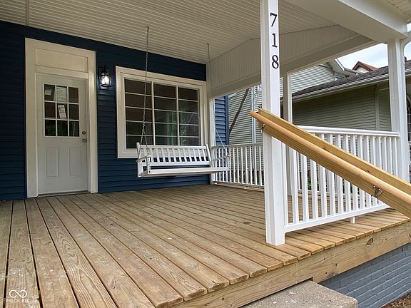 5th image of 718 E Main St