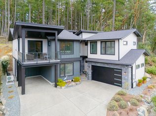 3829 Glen Oaks Dr, Nanaimo, BC