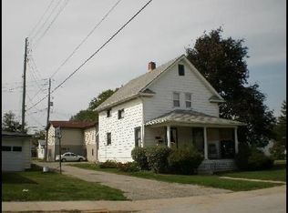 252 N Elm St, Nappanee, IN 46550