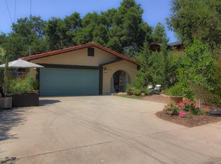 611 Emily St, Ojai, CA 93023