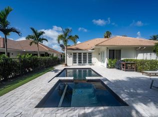 2910 Twin Oaks Way, Wellington, FL 33414