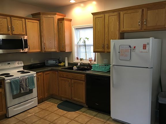 5th image of 2744 Kennedy Dr
