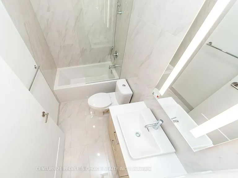 858 Dupont St #Penthouse 32 — Photo 42