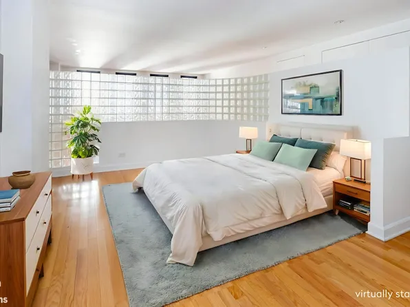 56 Pine Street image 5 of 13