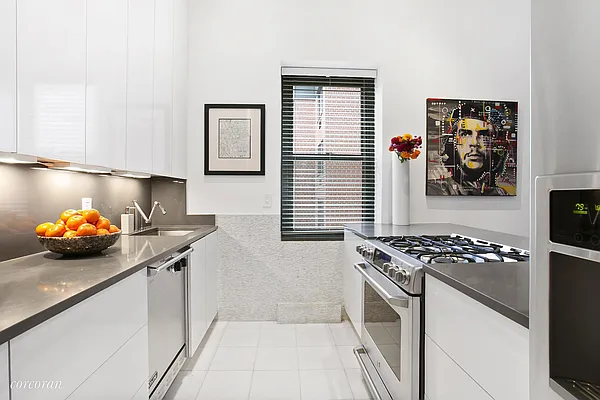 Sold by Corcoran | media 3