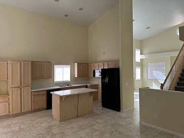 8305 Clearbreeze Ct — Photo 6