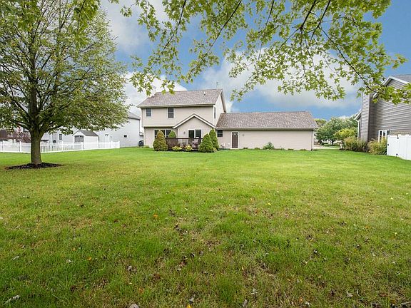 4th image of 4780 Chandan Woods Dr