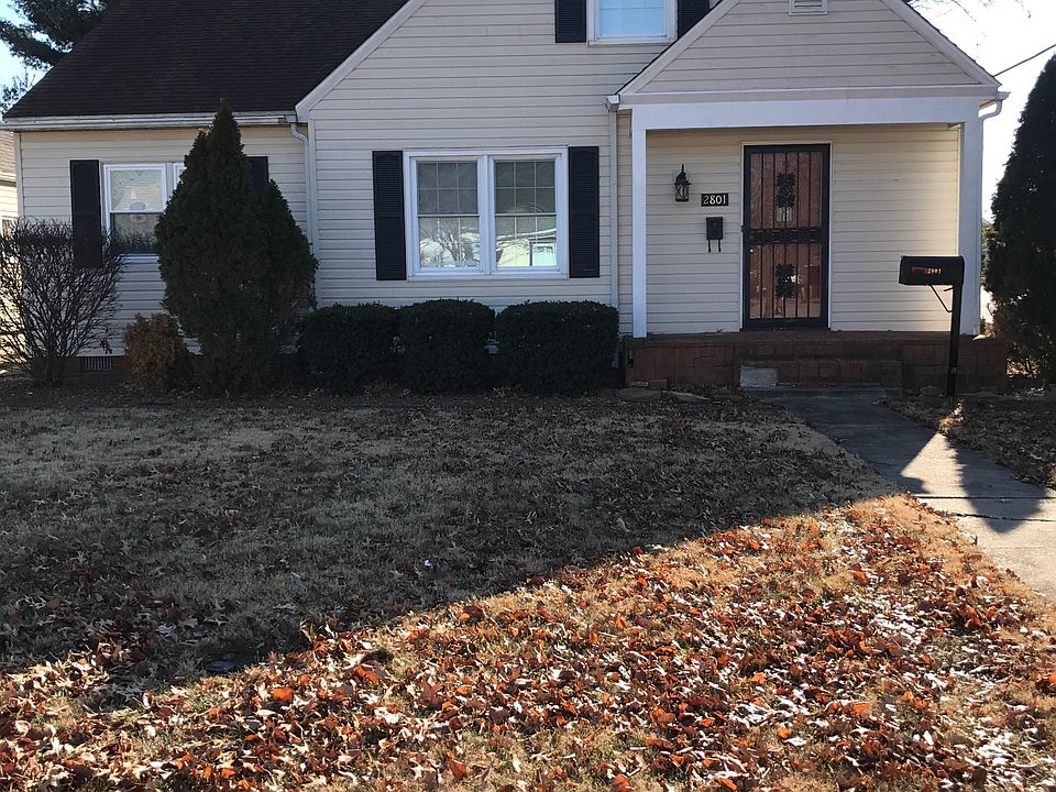 1st image of 2801 E Cherry St