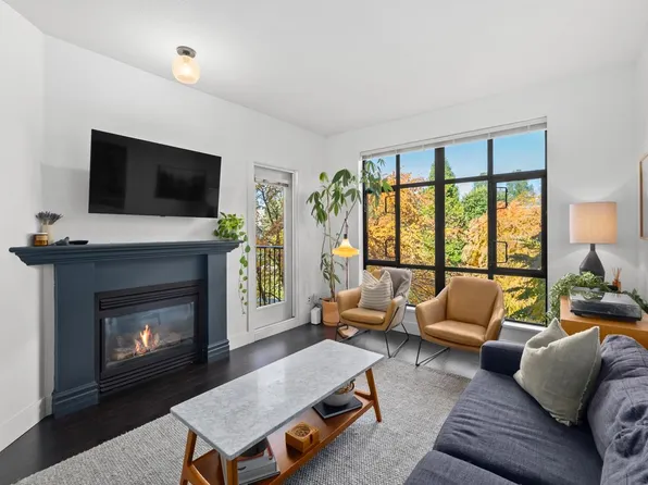2175 Salal Dr #362, Vancouver, BC V6K 4V2