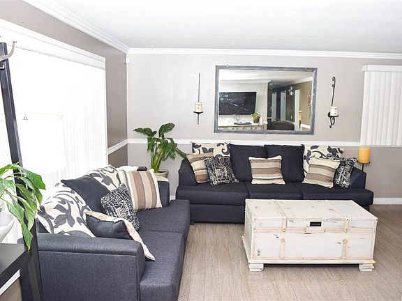 5th image of 1222 Lincoln Dr