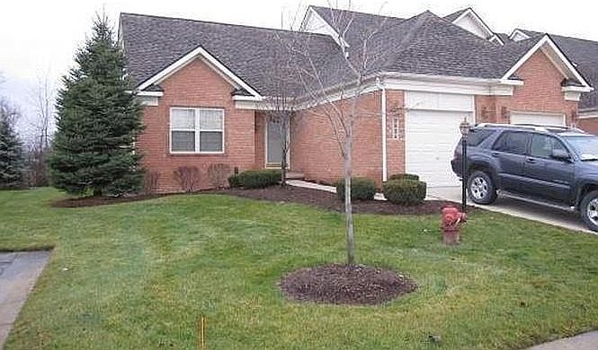 1st image of 8938 Ironwood Dr #9