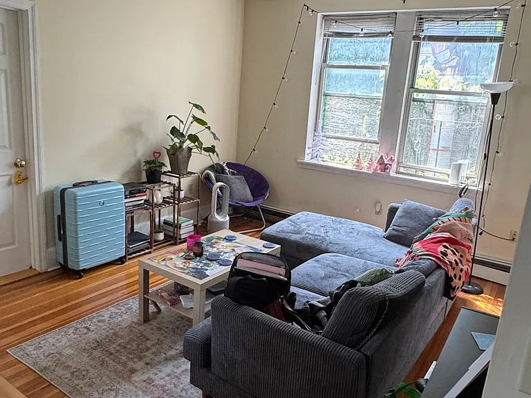 448-452 Hanover St #502 — Photo 7