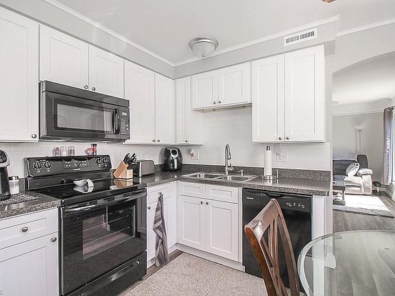 4th image of 5610 Virginia Ave