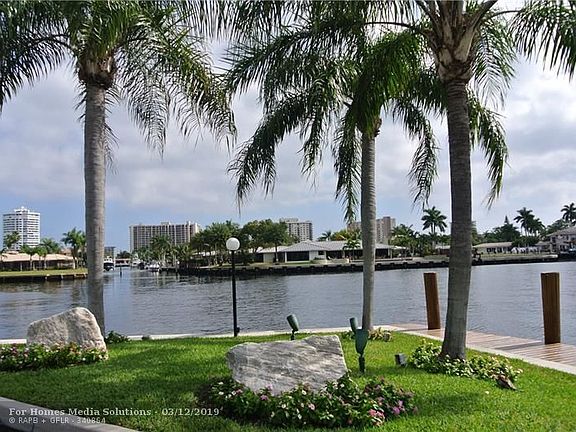 2nd image of 6495 Bay Club Dr APT 3