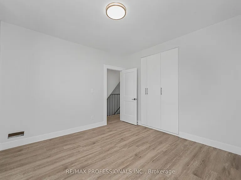 388 Wilson St #2 — Photo 14