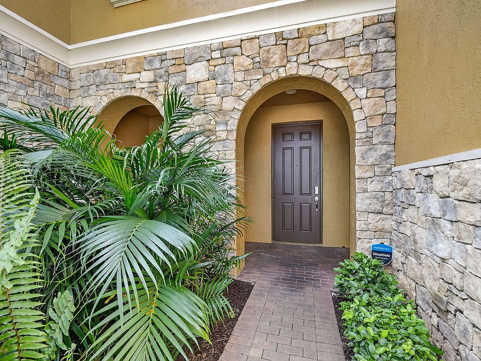 10457 Wellington Parc Dr, Wellington, FL 33449 | Zillow