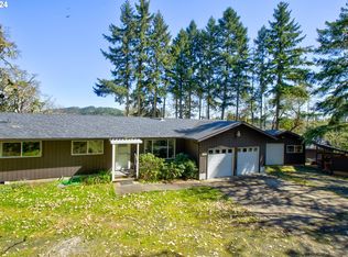 600 Garden Grove Dr, Roseburg, OR 97471