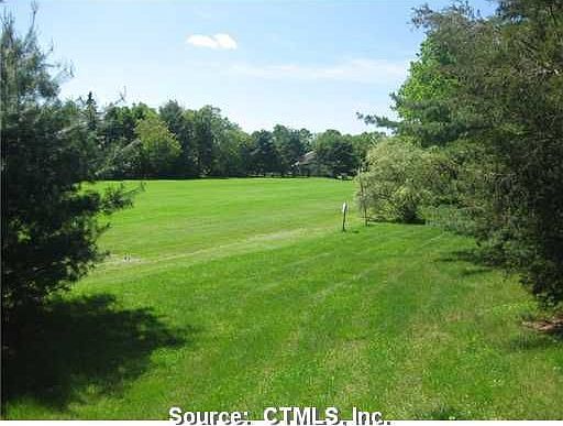 4th image of 210 Limner Cir