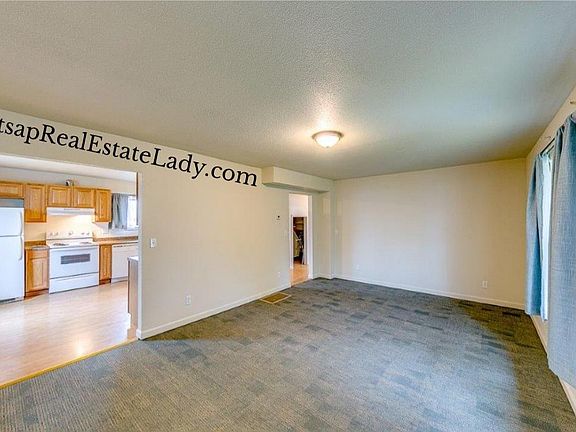 5th image of 1615 Fircrest Dr SE