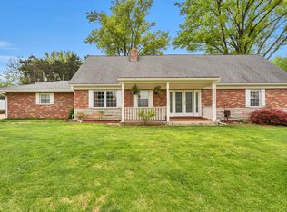 11932 Lockhaven Pl, Saint Louis, MO 63128
